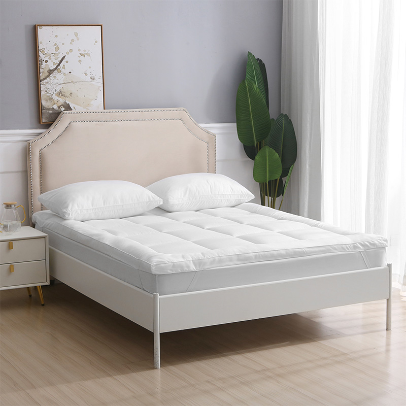 Tấm nệm được trang bị quilted (nữ hoàng), bộ bảo vệ nệm được trang bị đàn hồi